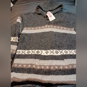 Men Or Women's 100%wool Pullover Gray and Brown Hooded Sweater